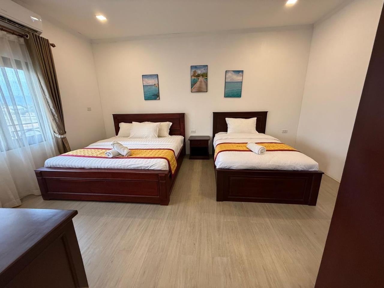 A P S Moutain View Hotel Vang Vieng Esterno foto