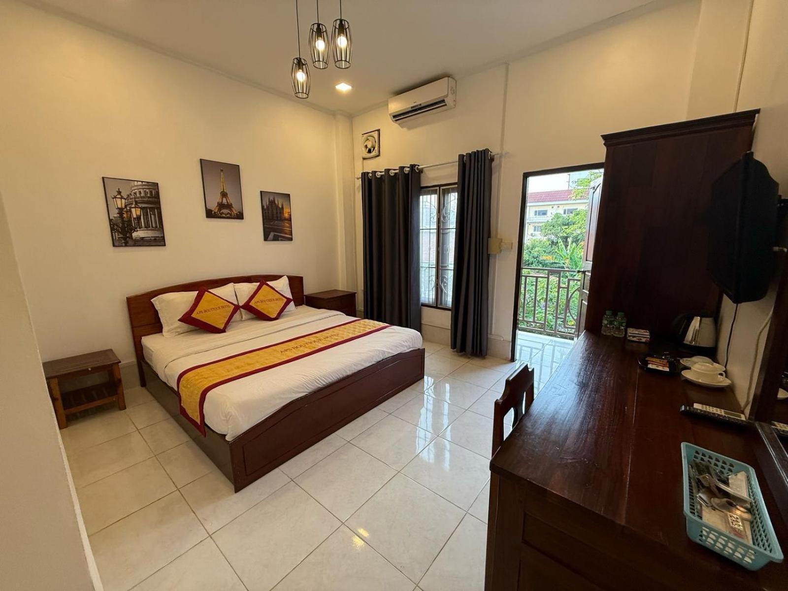 A P S Moutain View Hotel Vang Vieng Esterno foto