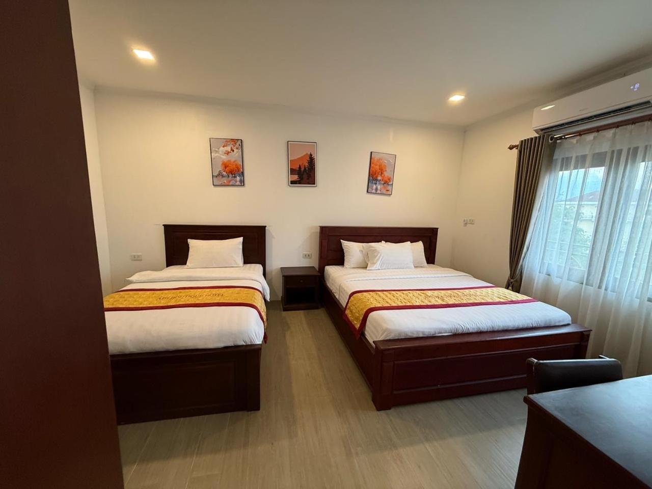 A P S Moutain View Hotel Vang Vieng Esterno foto