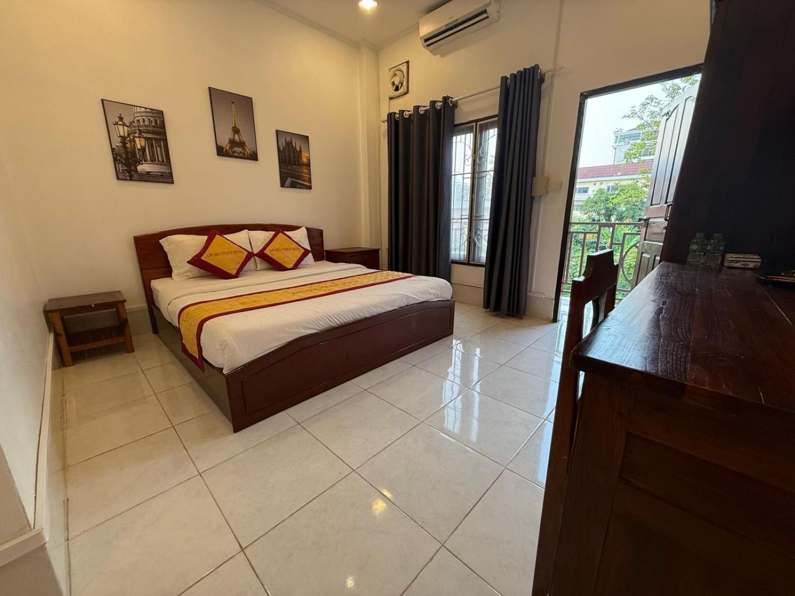 A P S Moutain View Hotel Vang Vieng Esterno foto
