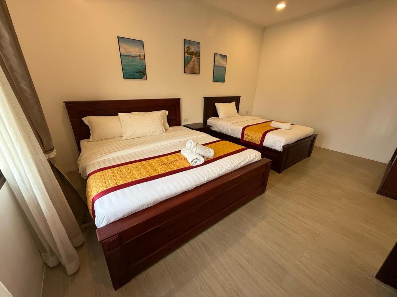 A P S Moutain View Hotel Vang Vieng Esterno foto