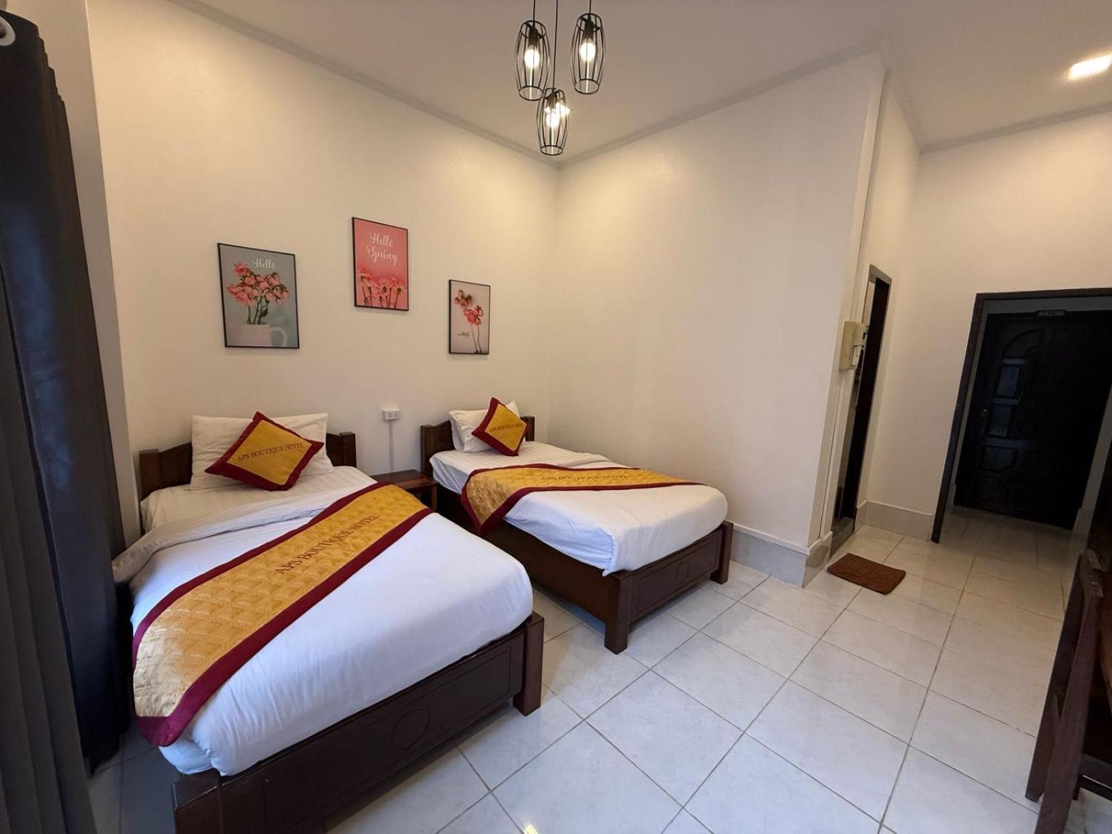 A P S Moutain View Hotel Vang Vieng Esterno foto